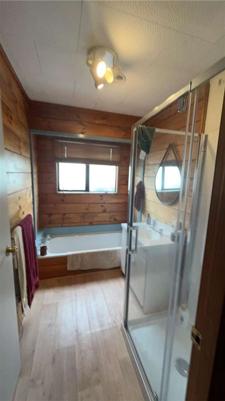 36 Meadowvale Rise Titirangi_5