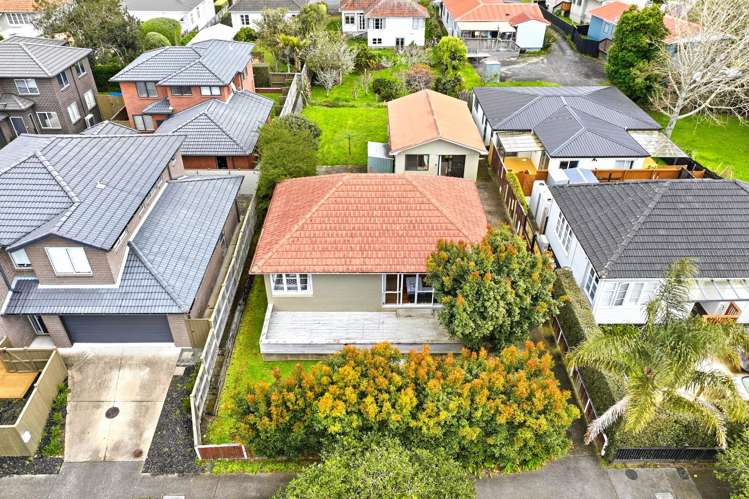 8 Renton Road_0