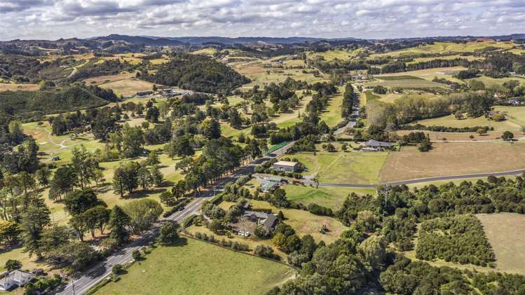 59 Whitford Park Road Whitford_32