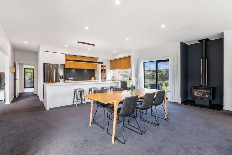 53 Heathfield Drive Mosgiel_6
