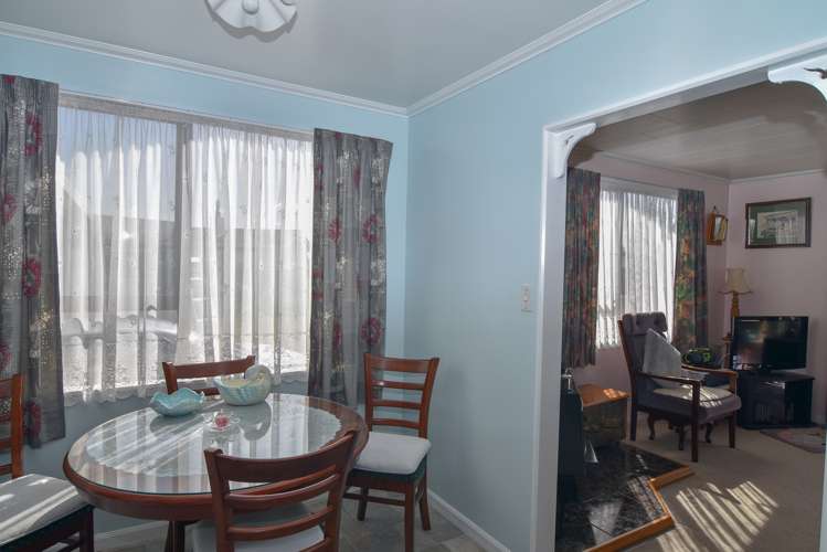 23 Hornsby Street Carterton_11