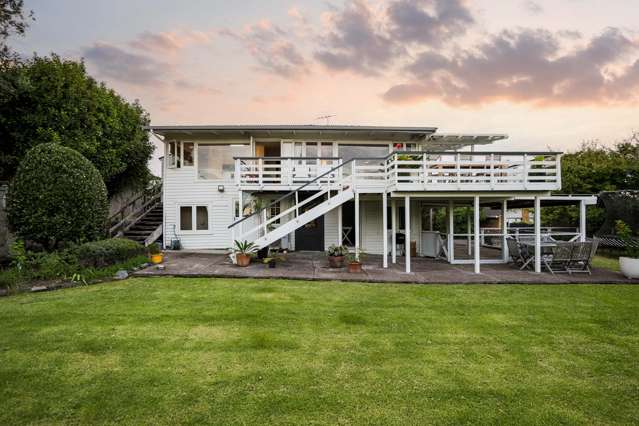 237 Beach Road Campbells Bay_1