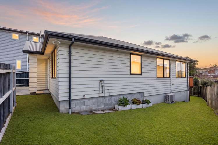 2/65E Metcalfe Road Ranui_27