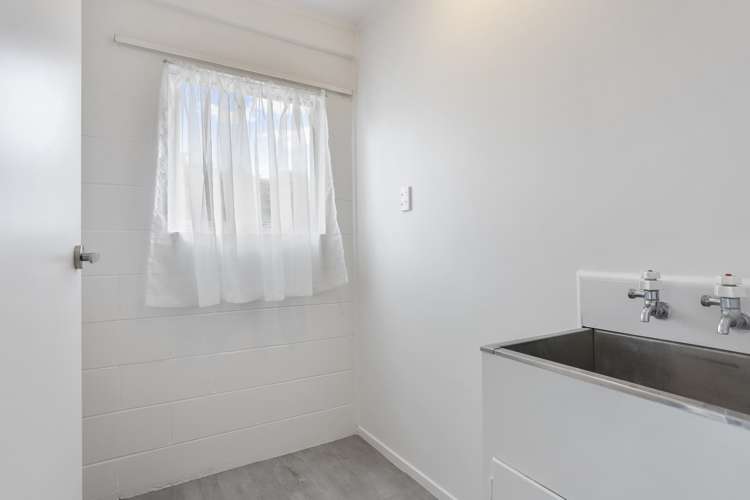 1/10 Fowlds Avenue Sandringham_13