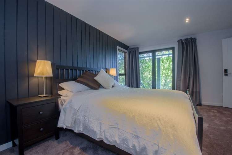 6 Evergreen Place Fernhill/Sunshine Bay_25