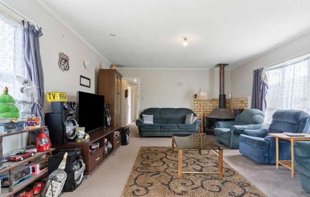 98 Pah Road Papatoetoe_3