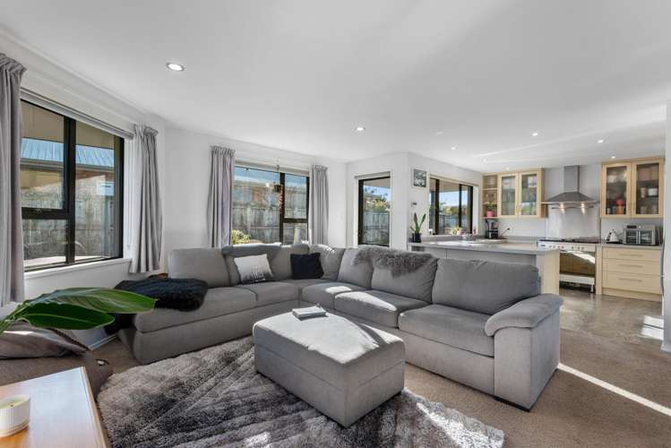 1 White Hart Lane Mosgiel_7