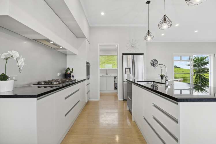 57 Taylor Road Mangere Bridge_8