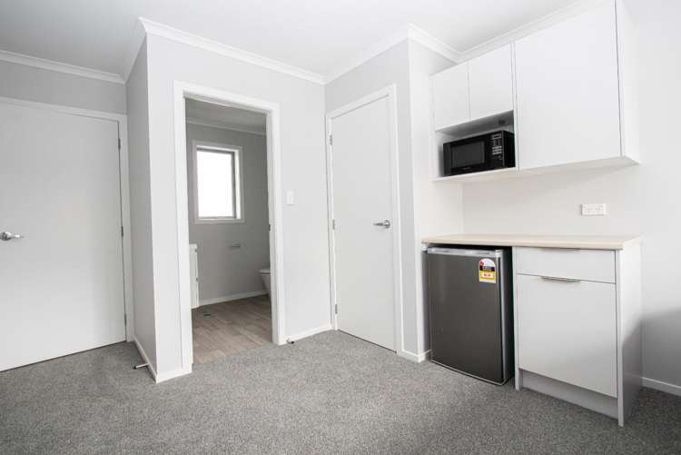 C/2/20 Jones Crescent 1107_10