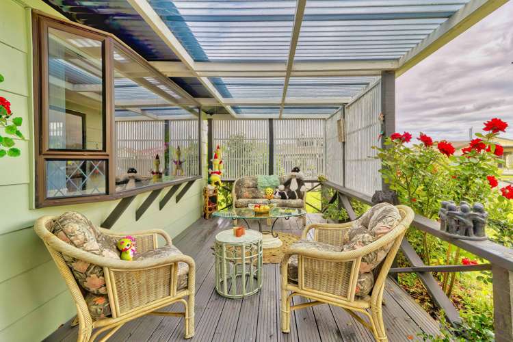 2 Fleetwood Crescent Flaxmere_16