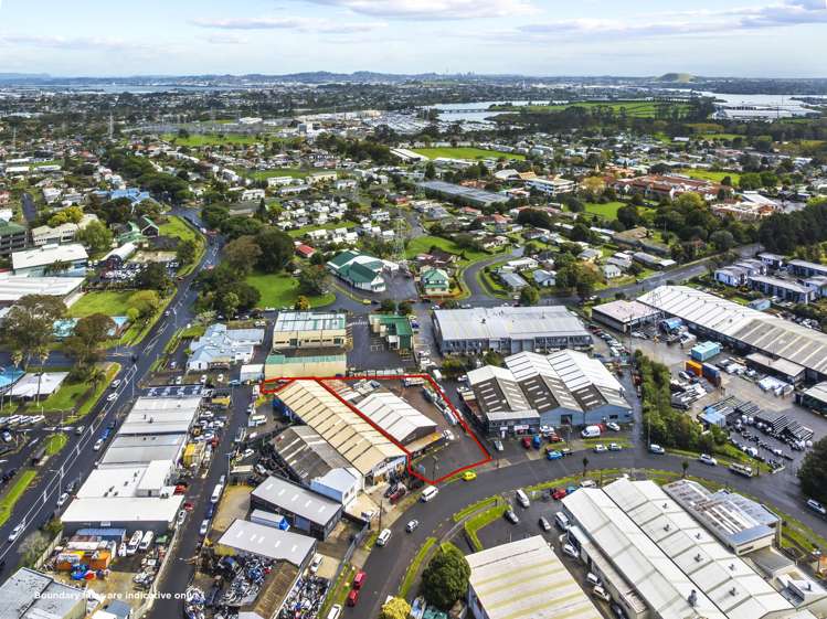 10 Lovegrove Crescent Otara_0