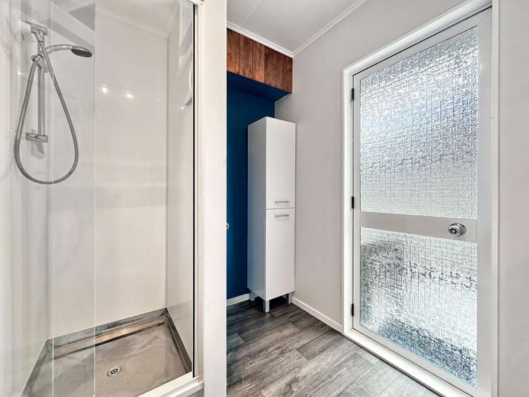 2/60 Kinloch Road Kinloch_11