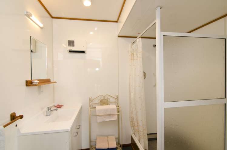 2 Tweed Street Roxburgh_14