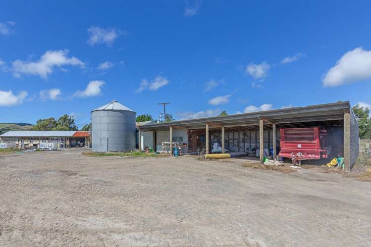 359 Hurunui Mouth Road Domett_38