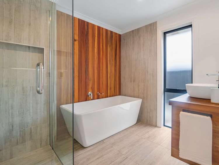 4 Verdeco Boulevard Lincoln_27