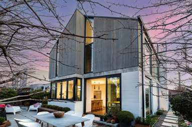 24B Queens Avenue_4