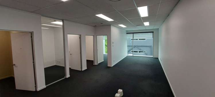 Unit 6/2 Barry Hogan Place Riccarton_5