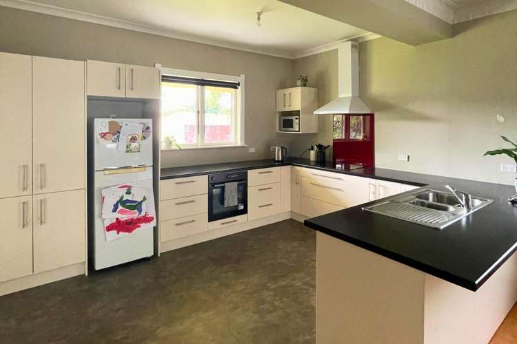 28 Cumbrae Place Aramoho_1