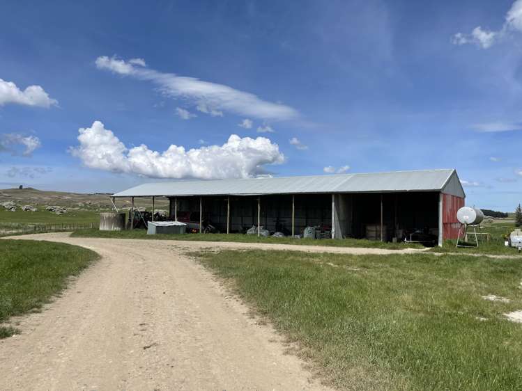 969 Nenthorn Road Moonlight_11