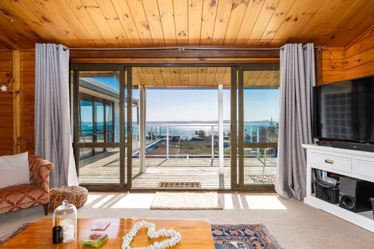 1/49 De Luen Avenue Tindalls Beach_0