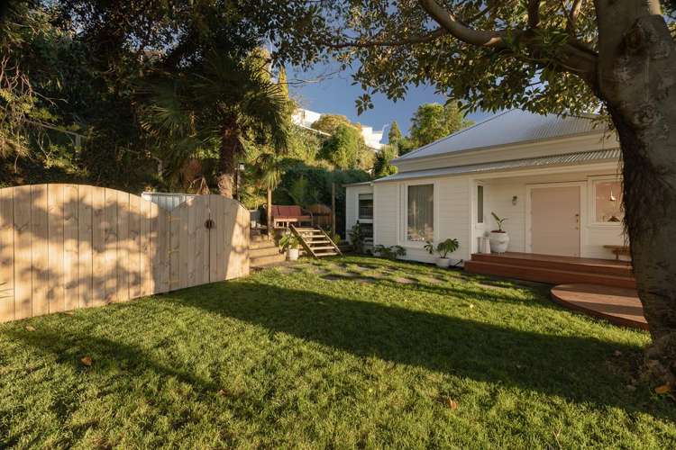 5 Denholm Road Hospital Hill_34