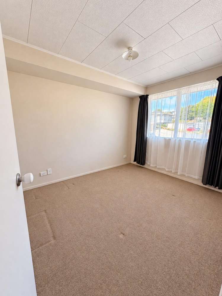  76 Staveley Avenue Mount Roskill_10