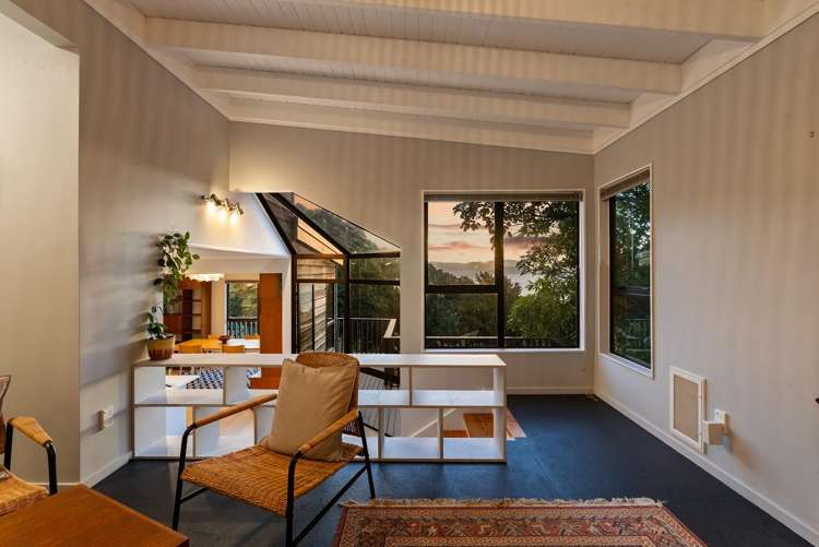 19 Kaitawa Road, York Bay Eastbourne_13