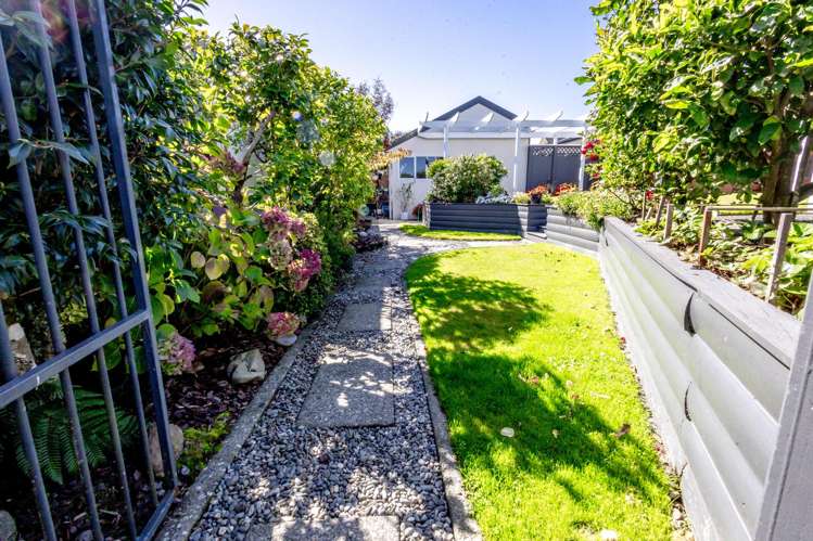 21 Alpine View Hokitika_22