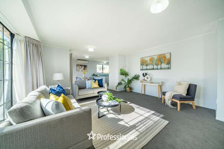 5/8 Hewer Crescent Naenae_2