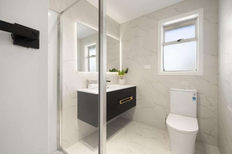 42 Gilbert Road Otara_14