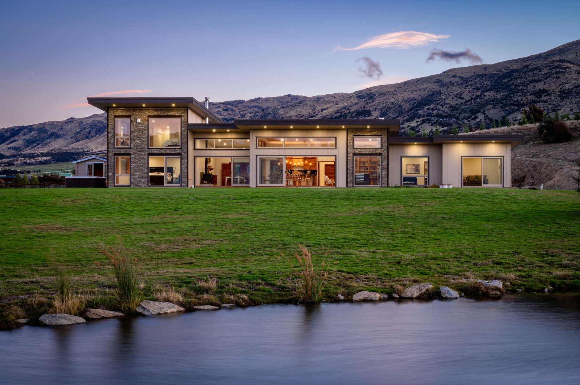 2 Miharo Lane, Queensberry Wanaka_0