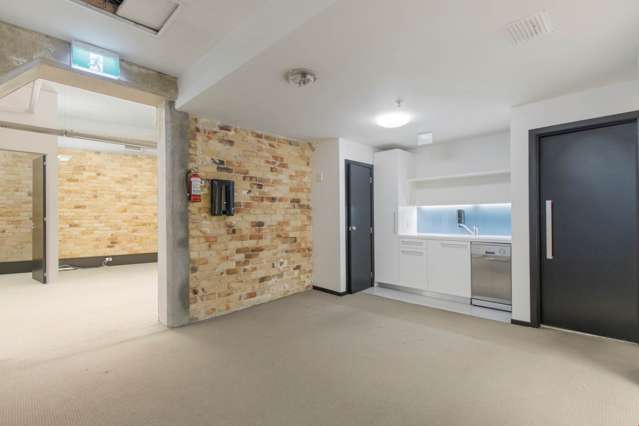 1 Anzac Avenue City Centre_2