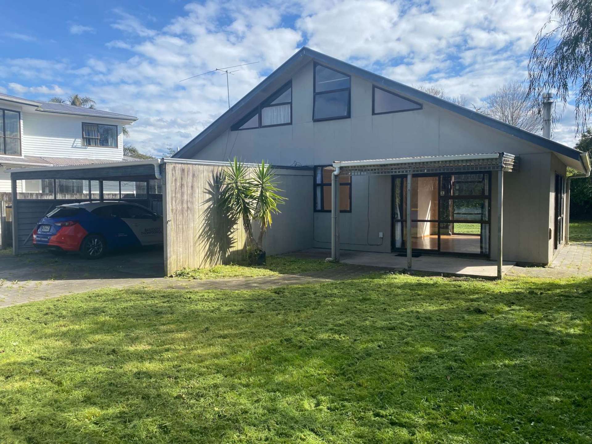 1/113 Beach Road Te Atatu Peninsula_0