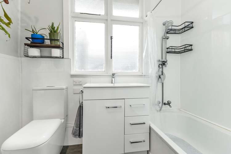 59 Studholme st Temuka_10