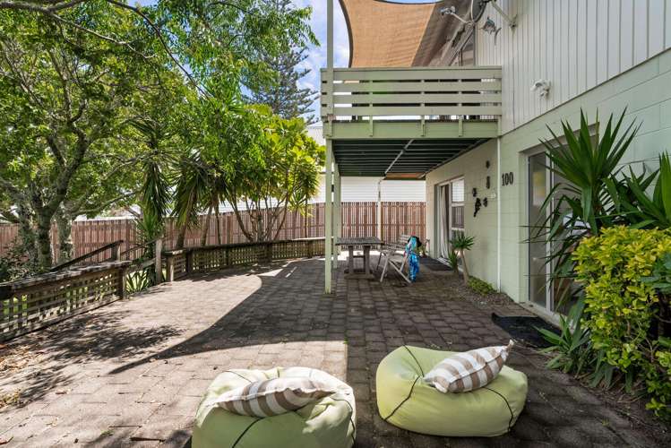 100 Charleston Avenue Whangamata_17