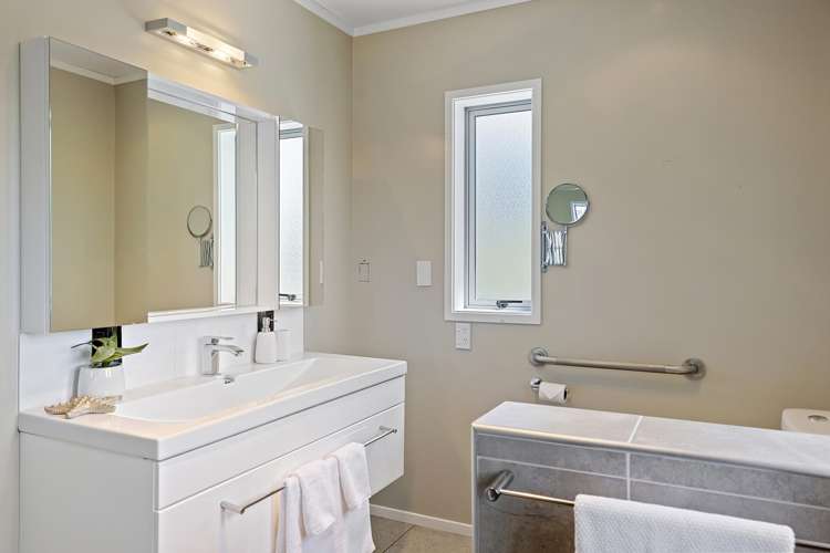 10 Northcroft Street Waitahanui_22