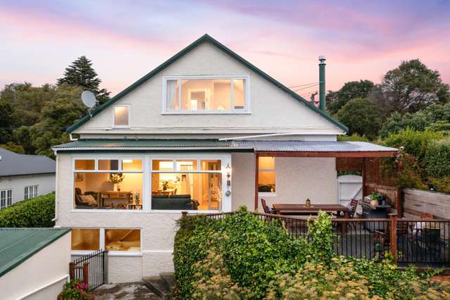 Renovated & location & views