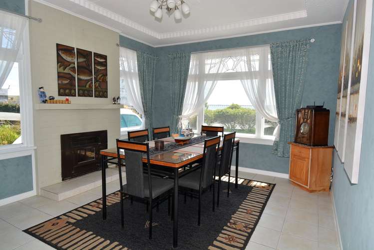 258 Marine Parade Bluff_9