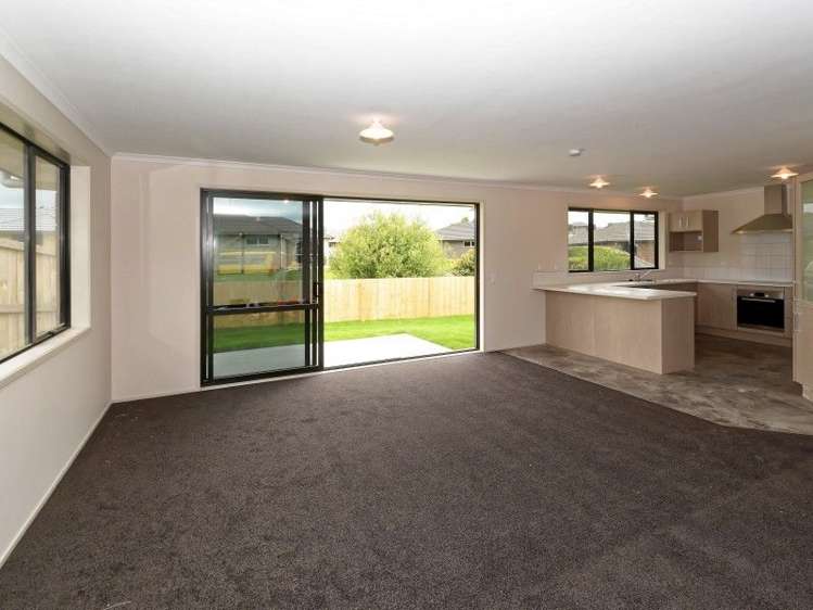 27 Max Landing Grandview Heights_3