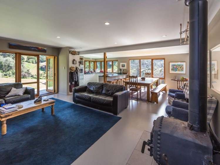 175 Barrys Bay Valley Road Duvauchelle_11