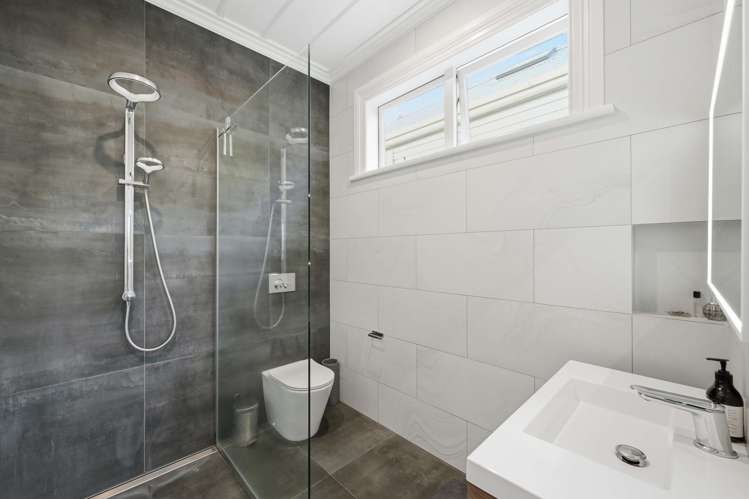 45 Mozeley Avenue Devonport_11