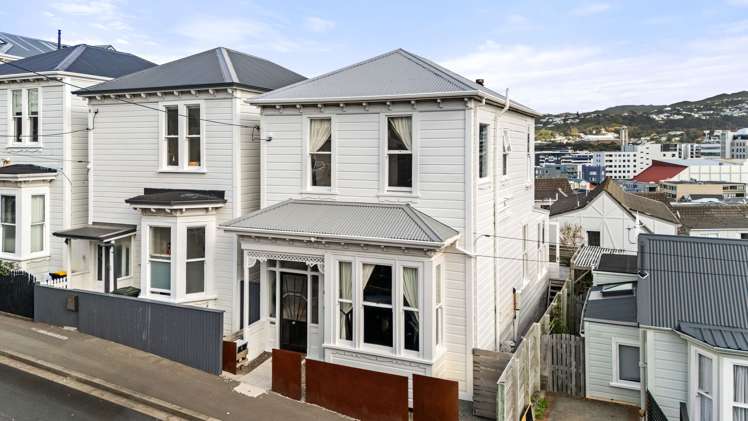 66 Roxburgh Street_0