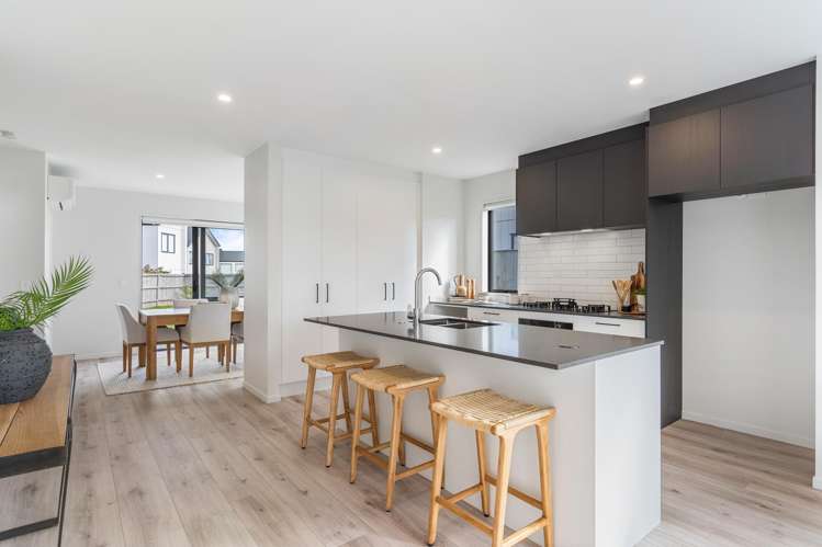 3 Aquamarine Road Rosehill_10