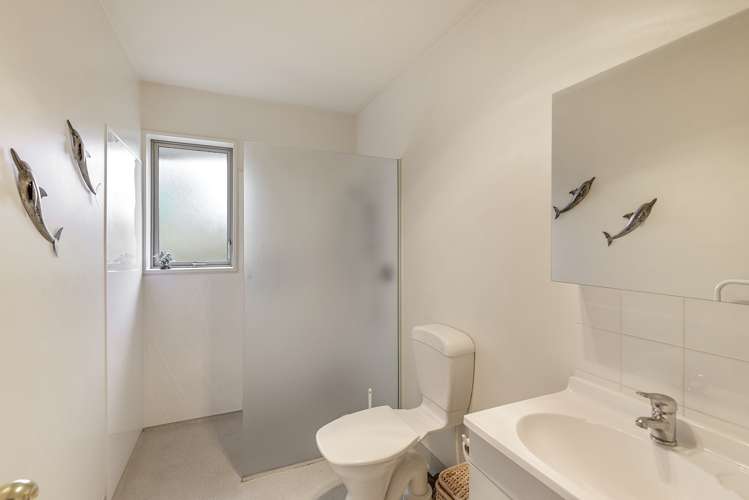 18 Woodham Courts Linwood_9