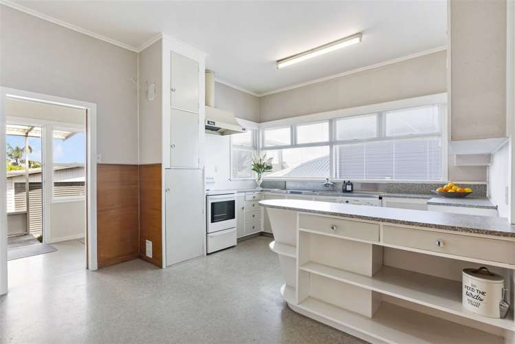 2 Preston Avenue Belmont_8
