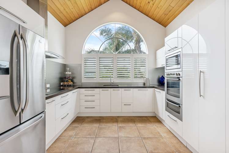 108 Frederick Street Hillsborough_9