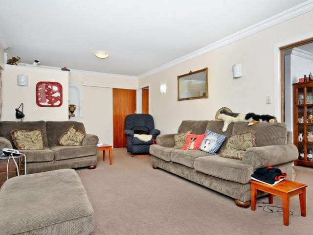 2 Lachlan Drive Dinsdale_3