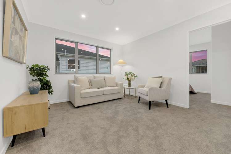 18 Castlebane Drive Flat Bush_30