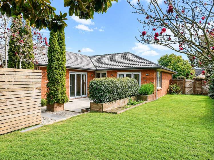 31 St James Drive_4
