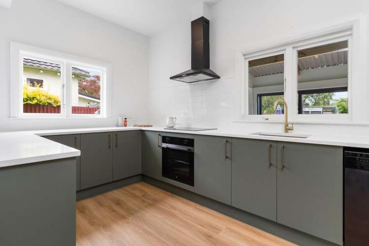 90 Roker Street Somerfield_7